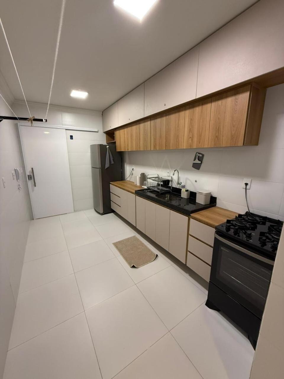 Apartment Amplo E Confortavel Em Familiar, 3 Quartos Com Lazer De Clube *